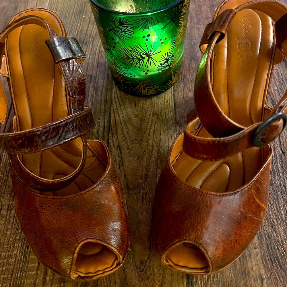 Brown Leather Women's Sandals